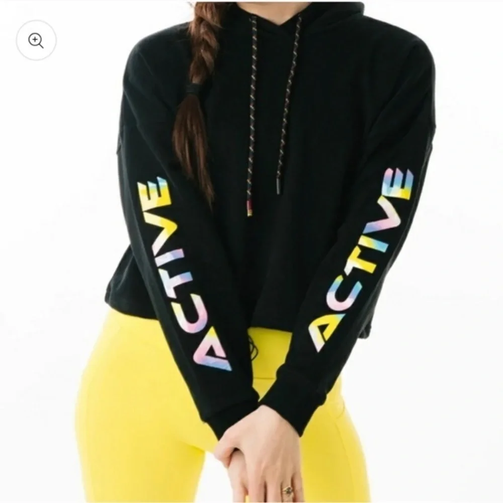 Zyia Active Ombre Black Cropped Drawstring Hoodie Sweatshirt Size Large - Picture 7 of 7